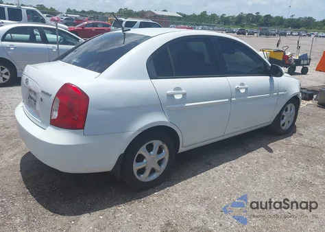 2008 Hyundai Accent Gls from USA, damaged, VIN KMHCN46C58U270722
